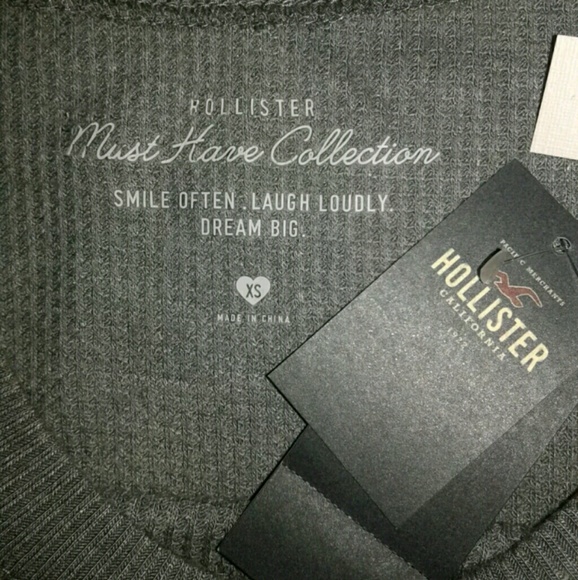 Hollister Gray Long Sleeve Crop Top Sweatshirt - Picture 8 of 8